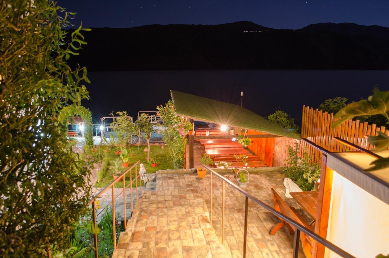 Casa Ana Serena Ieşelniţa Eksteriør billede